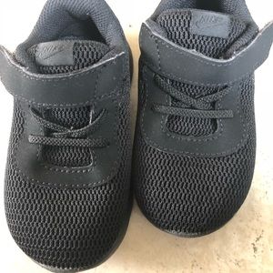 Toddler Nike running shoes